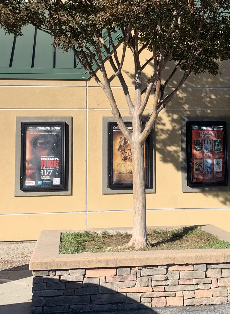 LC2 screening event
